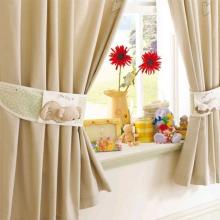 Hur man syr gardiner för ett barnrum: originella idéer